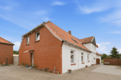 Straßenseite - 