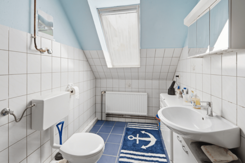 Badezimmer im 1. OG - 