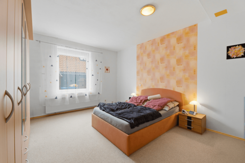 Schlafzimmer im EG - 