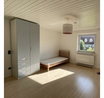 WG Zimmer in Uni Nähe - 350,00&nbsp;EUR Kaltmiete, ca.&nbsp; 21,00&nbsp;m&sup2;&nbsp;Wohnfl&auml;che in Ulm (PLZ: 89081) Lehr