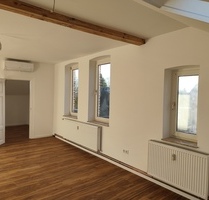 frisch renovierte Wohnnung - 790,00&nbsp;EUR Kaltmiete, 2 Zimmer Dachgeschoßwohnung - ca.&nbsp; 63,00&nbsp;m&sup2;&nbsp;Wohnfl&auml;che in Himmelpforten (PLZ: 21709)