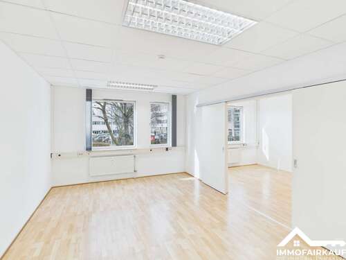 Foto - Büro in Magdeburg 1.124,40 € 140.55 m²