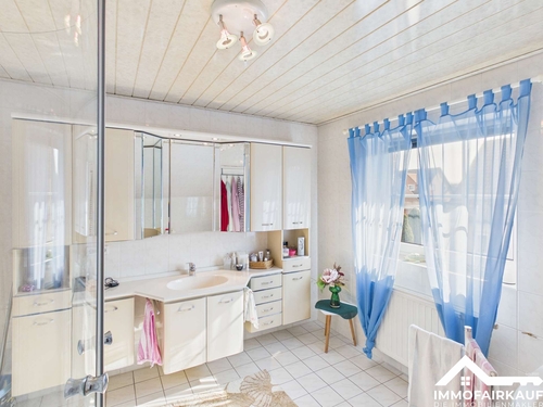 Bad im Obergeschoss - 