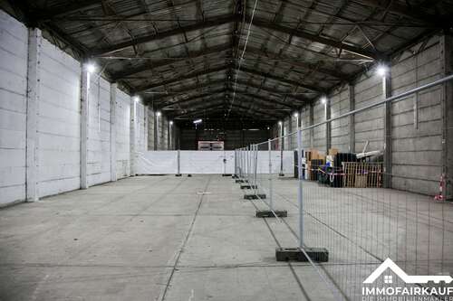 Foto - Halle in Magdeburg Ottersleben 600,00 € 200 m²