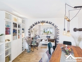 Wohn- und Essbereich - Bezugsfertige Doppelhaushälfte mit Kamin, Terrasse & Garage