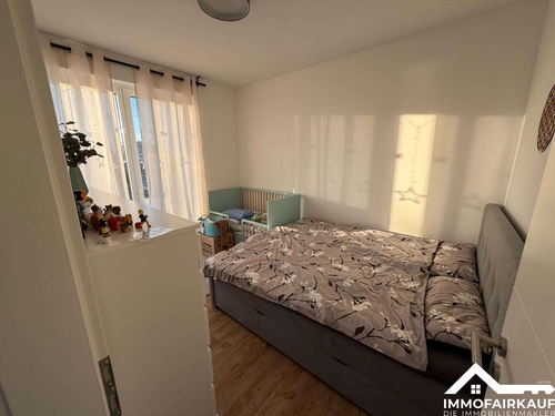 Schlafzimmer EG - 