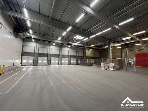 Anlieferung Unit 3 - Lagerhaus in Sülzetal zur Miete