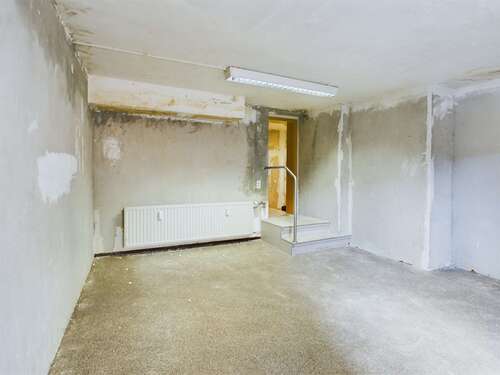 Zimmer - 8 Zimmer Büro zur Miete in Magdeburg