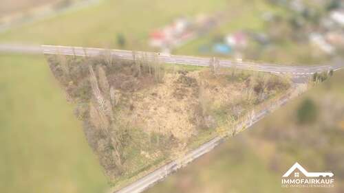 Grundstück - Großzügiges Grundstück in idyllischer Lage