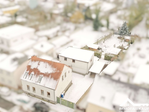 Hausansicht - 7 Zimmer Einfamilienhaus in Magdeburg