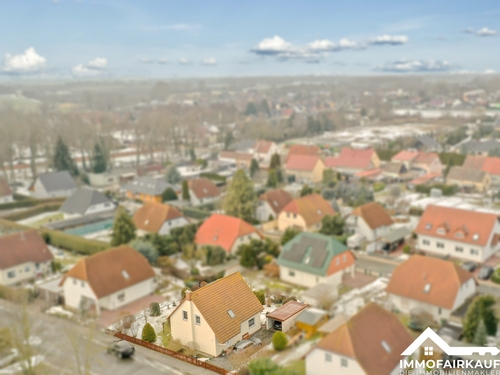 Hausansicht - 3 Zimmer Einfamilienhaus in Wolmirsleben