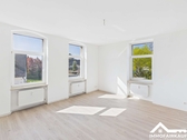 Wohn- / Esszimmer - Großzügige 2-Zimmer-Wohnung - 525,00&nbsp;EUR Kaltmiete, ca.&nbsp; 74,00&nbsp;m&sup2;&nbsp;Wohnfl&auml;che