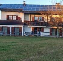 Helle 3 Zimmer EG Wohnung mit Ausblick - Peißenberg