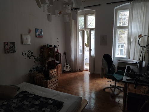 IMG_20251113_142937 - Zimmer mit Balkon in entspannter 2er WG