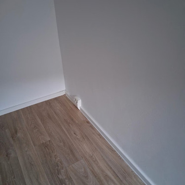 f9c73060-4d0b-491c-bdbe-67bddb1ec8ec - 