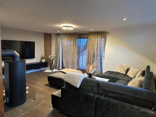 Wohnzimmer_1 - 3- Zimmerwohnung zur Miete in Illingen