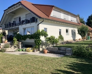 Großzügige 3 Zimmer OG Wohnung in Illingen