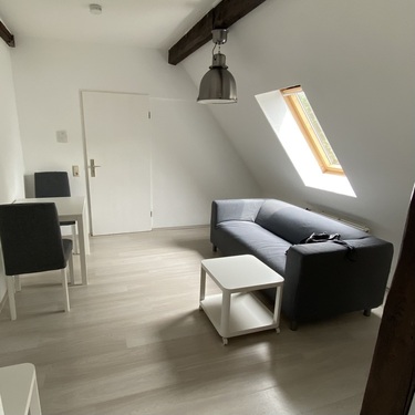 Gemeinschaftsraum - Nachmieter gesucht! Vollmöblierte 2er-Studenten-WG in historischem Gebäude – Aachen