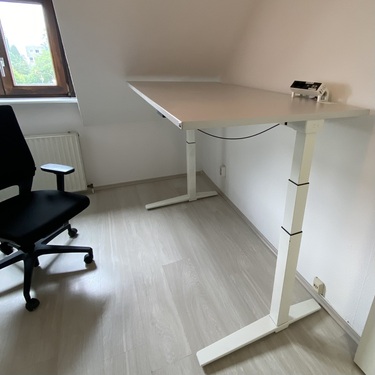 Steh-Sitz-Schreibtisch, König + Neurath Talo, HUB 160x80 - 