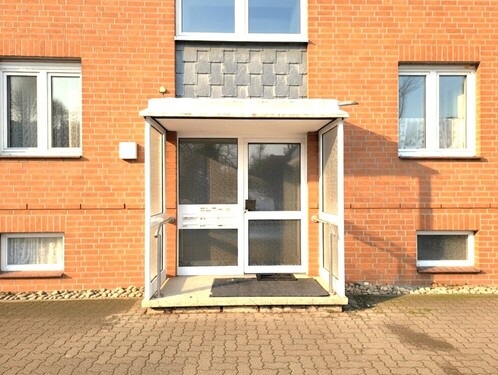 Hauseingang - Maisonettenwohnung mit 115,00 m&sup2; in Lengede zum Kaufen