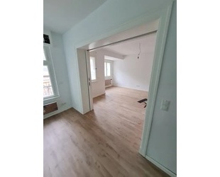 Modernisierte 2 Zi Wohnung mit Terrasse und EBK - Aachen