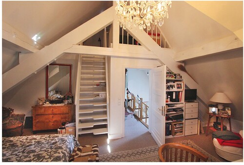 Dachgeschoss - 9 Zimmer Zweifamilienhaus in Swisttal