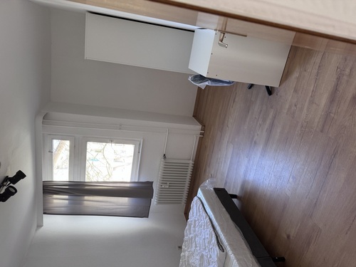 IMG_5990 - Möbliertes WG Zimmer in 3 Zimmer Wohnung ab sofort zu vermieten