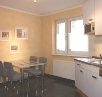 Gut geschnittene 2-Zimmer-EG-Wohnung mit Terrasse - Bayreuth