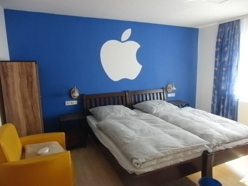 WG Zimmer - WG-Zimmer im Grünen - 500,00&nbsp;EUR Kaltmiete, ca.&nbsp; 22,00&nbsp;m&sup2;&nbsp;Wohnfl&auml;che