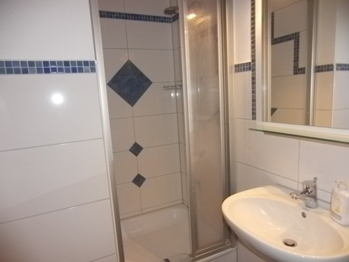 eigenes Bad - andere in Fichtenau