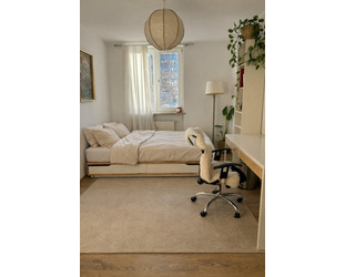 Ruhiges, möbliertes WG-Zimmer mit Herz in Parkstadt Schwabing - München