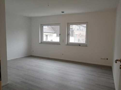 Zimmer 4 Maisonettewohnung 1. Etage - 1- Zimmer mit 166,00 m&sup2; in Pulheim zur Miete