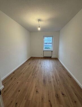 IMG-20260601-WA0018 - Renovierte 3-Zimmer Wohnung - 700,00&nbsp;EUR Kaltmiete, ca.&nbsp; 67,00&nbsp;m&sup2;&nbsp;Wohnfl&auml;che