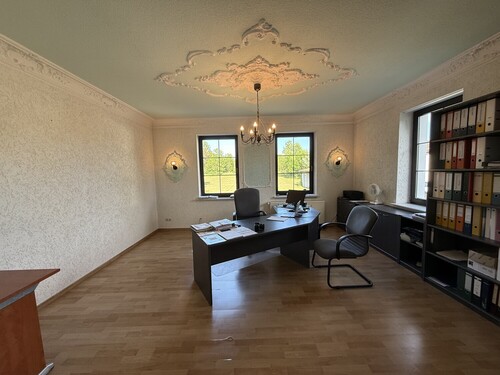 Büro EG - 