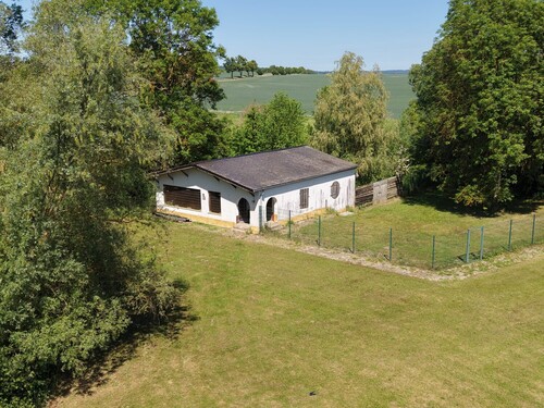 Pferdestall - 7 Zimmer Einfamilienhaus zum Kaufen in Strasburg