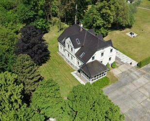 Ihr Familiensitz mit Park und Teich - Strasburg