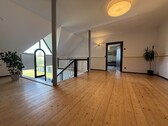 Treppenhaus und Flur - 