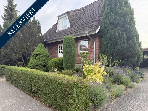 Am_Haussee_30_reserviert - Ihr neues Heim für die Familie - 329.000,00&nbsp;EUR Kaufpreis, ca.&nbsp; 142,00&nbsp;m&sup2;&nbsp;Wohnfl&auml;che