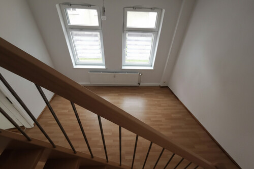 Zimmer - 15 Zimmer Mehrfamilienhaus, Wohnhaus in Friedland