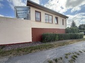 Fassade - 7 Zimmer Einfamilienhaus in Neubrandenburg