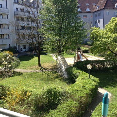 Balkonblick links - Vermiete Wohnung 75 qm neben Giesing Bahnhofsplatz