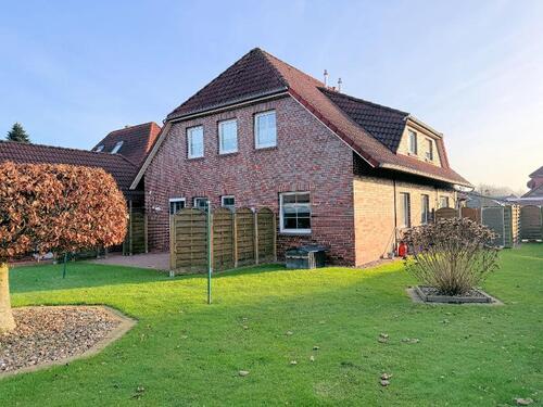 Nord-West - Mehrfamilienhaus, Wohnhaus mit 205,00 m&sup2; in Westerholt zum Kaufen