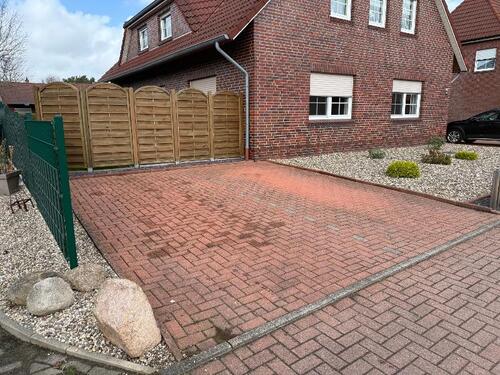 2 PKW-Einstellplätze 1.2 - 