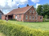 Südost-Richtung - Großes Grundstück (1.762 m²) mit altem Wohngebäude in Leezdorf am Kirchweg