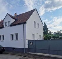 6-Zi-DHH neu saniert, Wärmepumpe, Wallbox-ready, Dämmung, EBK, großer Garten - Stockstadt am Main
