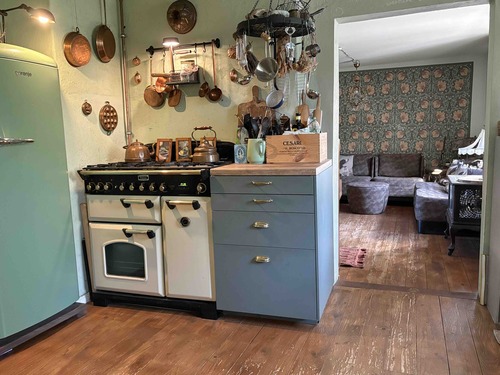 Küche mit Range Cooker - 