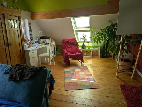1000119218 - 1,5 WG Zimmer an Frau - 350,00&nbsp;EUR Kaltmiete, ca.&nbsp; 16,00&nbsp;m&sup2;&nbsp;Wohnfl&auml;che