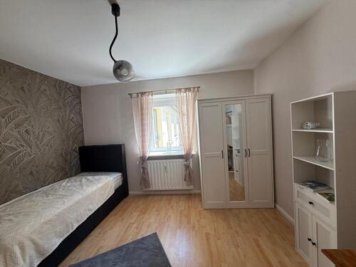 4 EG Zimmer 1 - 