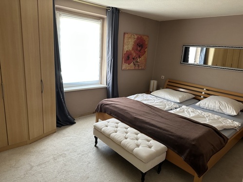Zimmer 1 - 