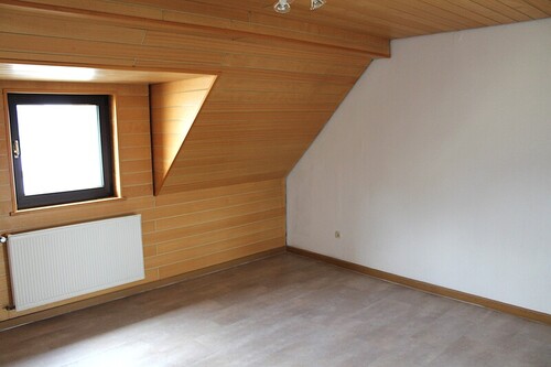 Wohnzimmer - Aschaffenburg Damm - 2 ZKB mit Balkon zu vermieten